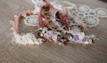 Load image into Gallery viewer, Fringe Dainty Tie Backs with stretch ties
